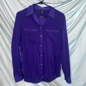 Size M Ralph Lauren shirt